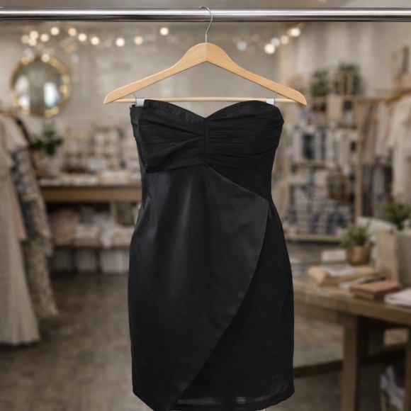 BCBGeneration Dresses & Skirts - 🏵BCBGeneration Cocktail Dress